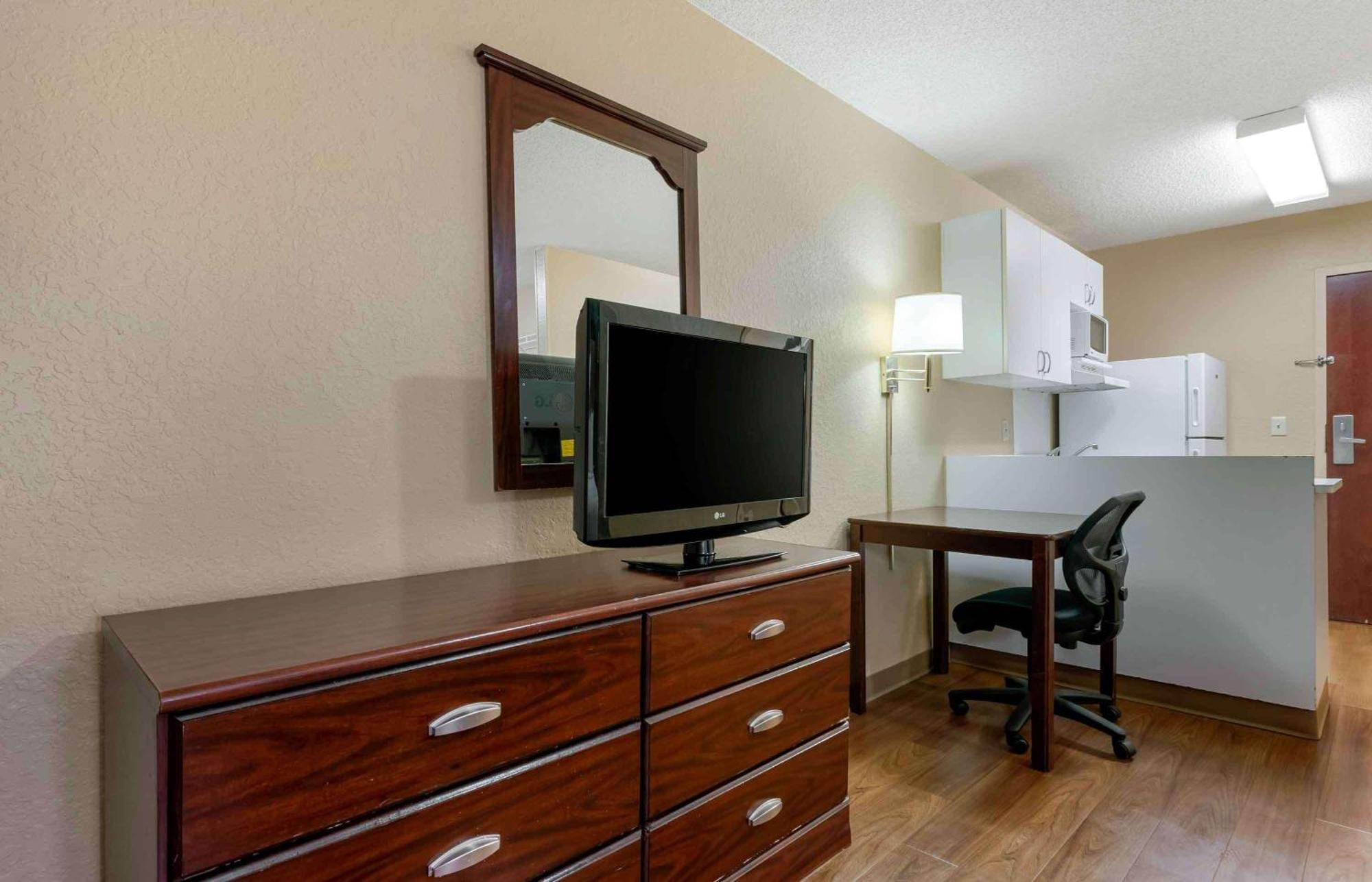 Extended Stay America Select Suites - Jacksonville - Lenoir Avenue East Eksteriør bilde