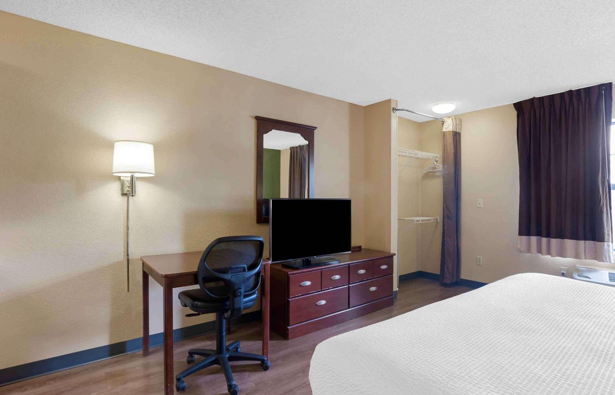 Extended Stay America Select Suites - Jacksonville - Lenoir Avenue East Eksteriør bilde