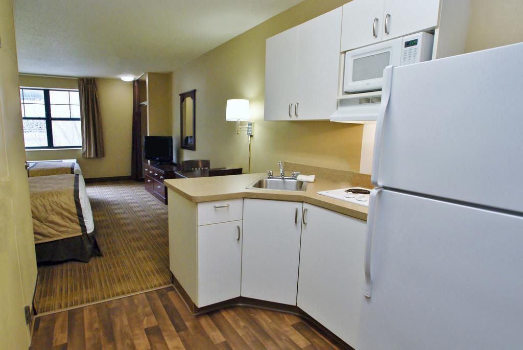 Extended Stay America Select Suites - Jacksonville - Lenoir Avenue East Eksteriør bilde