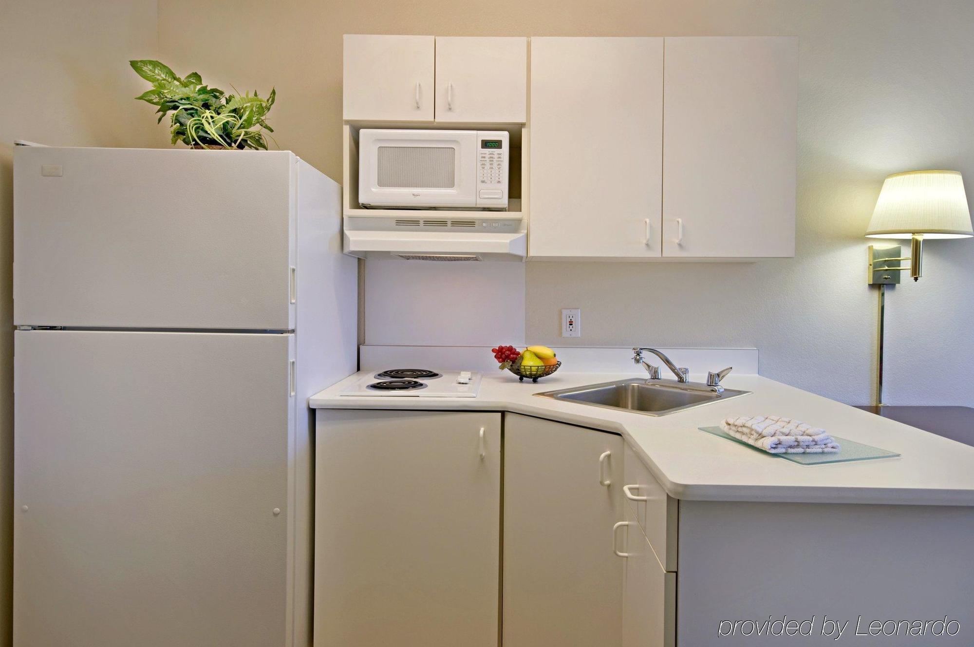 Extended Stay America Select Suites - Jacksonville - Lenoir Avenue East Eksteriør bilde